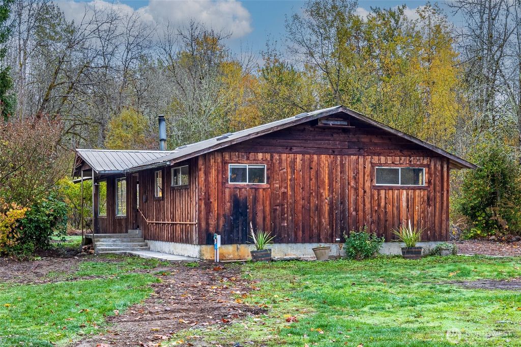 Photo of 10048 Littlerock Road SW, Olympia, WA 98512 (MLS # 2451291)