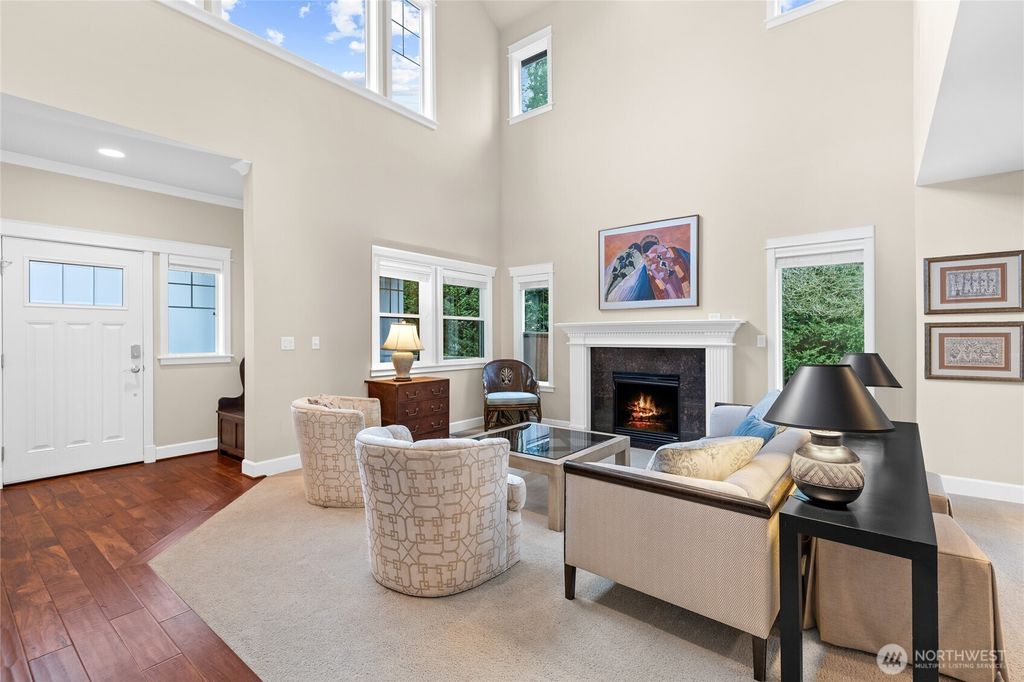 Photo of 2503 20th Avenue NE, Issaquah, WA 98029 (MLS # 2335596)