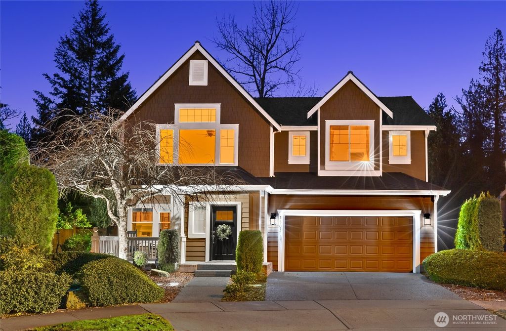 Photo of 2503 20th Avenue NE, Issaquah, WA 98029 (MLS # 2335596)