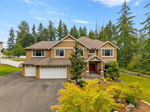 Photo of 8010 Wenatchee Place NW, Silverdale, WA 98383 (MLS # 2538724)