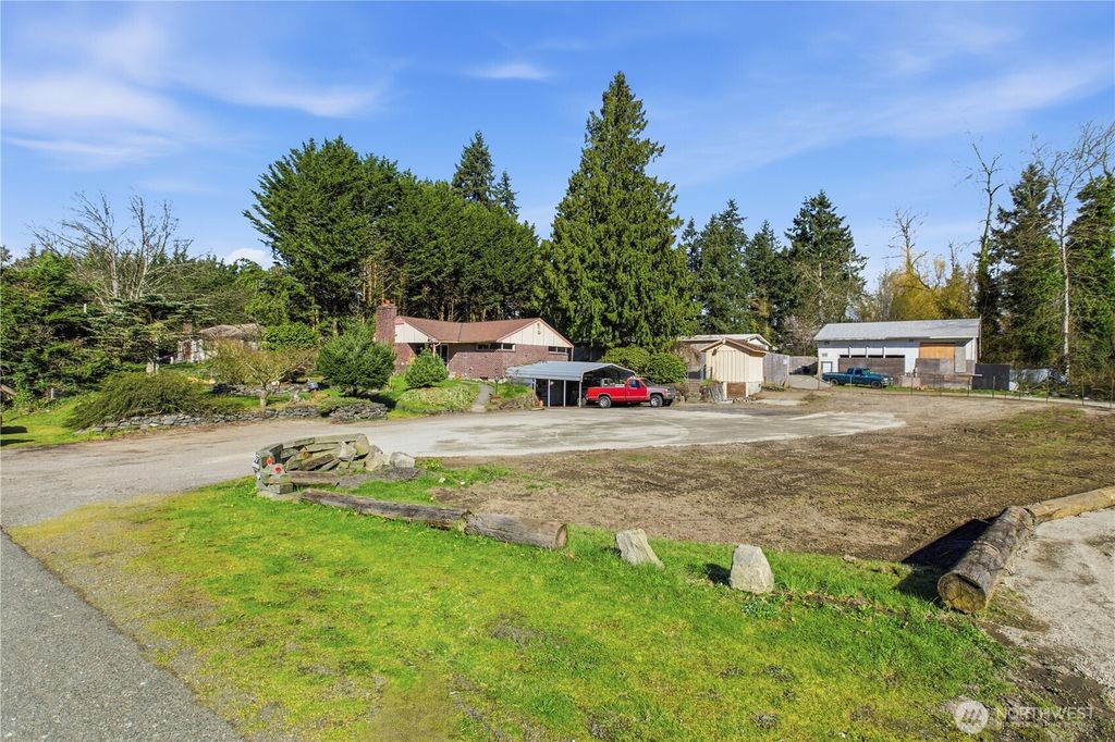 Photo of 509 106th Street S, Tacoma, WA 98444 (MLS # 2497378)