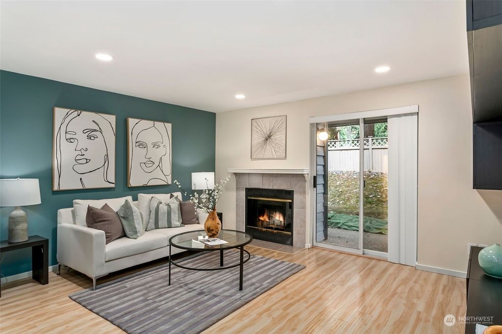 Photo of 160 Newport Way NW #F48, Issaquah, WA 98027 (MLS # 2160812)