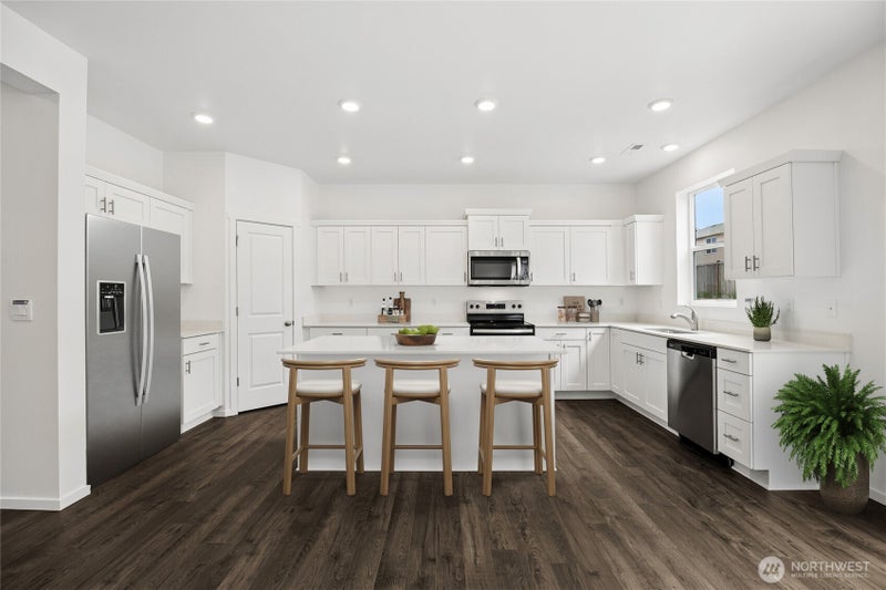 7810 286th Place NW 13
