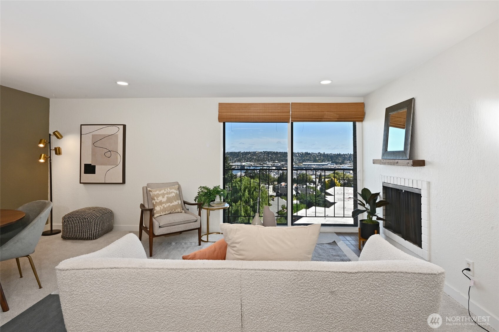 3710 25th Place W 405