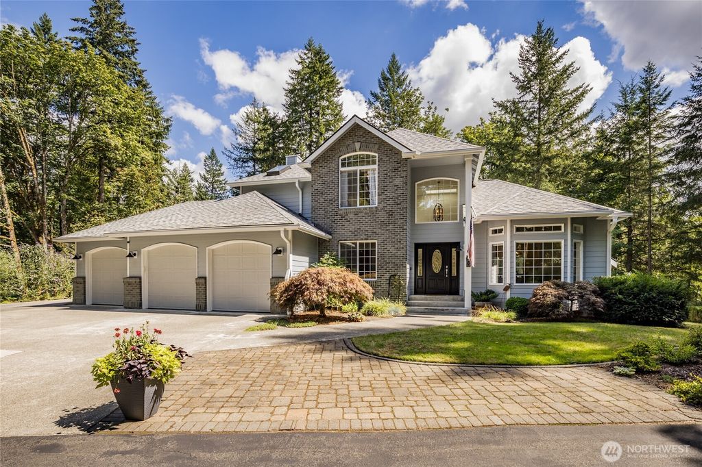 Photo of 36202 249th Avenue SE, Enumclaw, WA 98022 (MLS # 2425296)