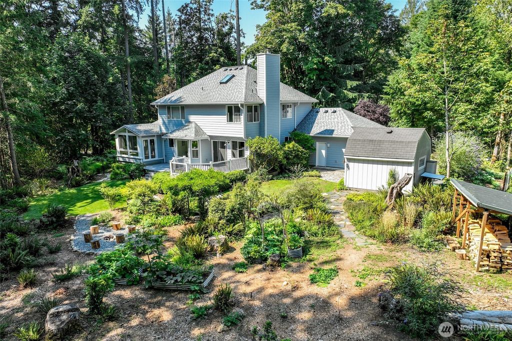 Photo of 36202 249th Avenue SE, Enumclaw, WA 98022 (MLS # 2425296)