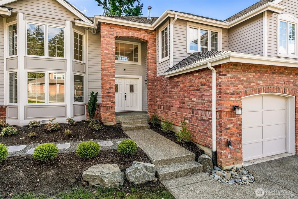 Photo of 14427 SE 78th Way, Newcastle, WA 98059 (MLS # 2344732)