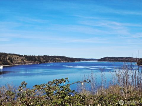 Photo of 1106 Fairmount Ave, Shelton, WA 98584 (MLS # 2502828)