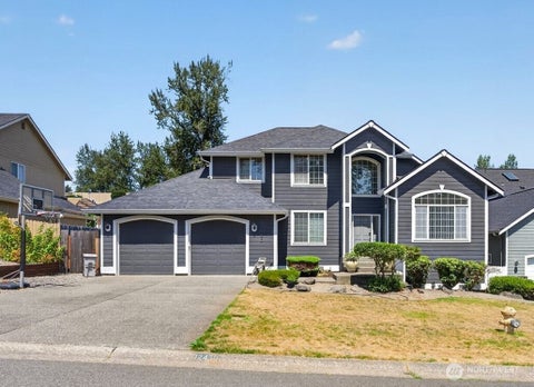 Photo of 12450 SE 198th Place, Kent, WA 98031 (MLS # 2557212)
