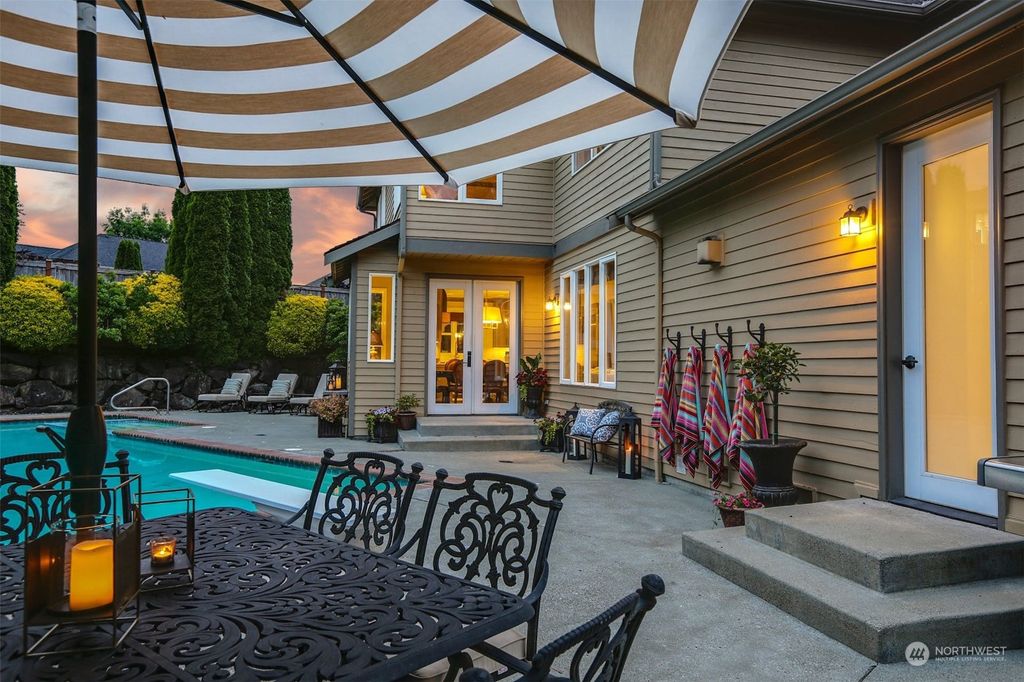 listing image 9369041940190300072