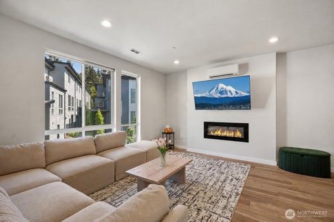Photo of 2527 Gibson Road #C4, Everett, WA 98204 (MLS # 2555692)