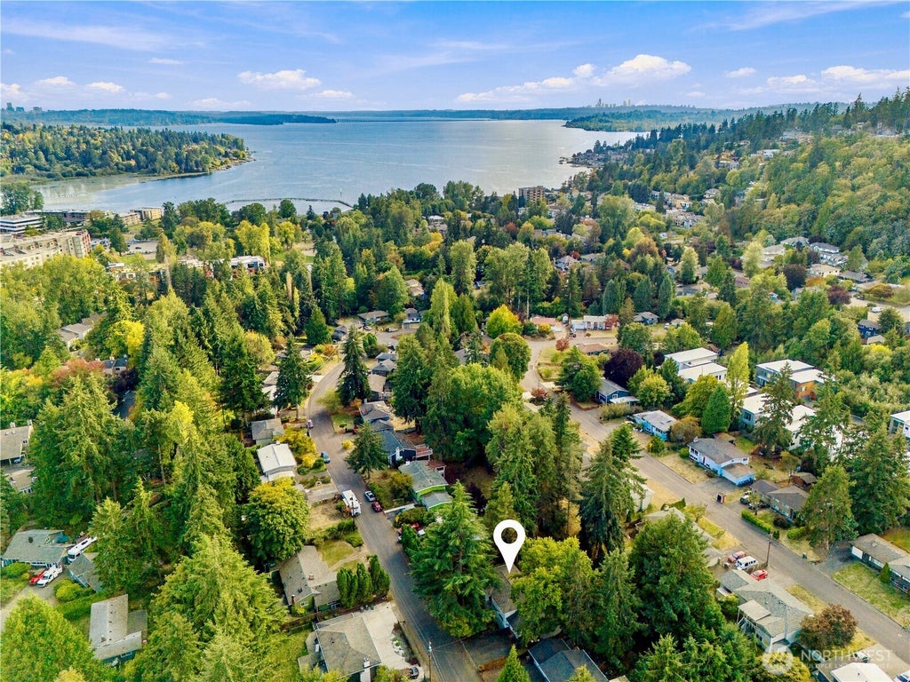Photo of 12231 95th Place NE, Kirkland, WA 98034 (MLS # 2567198)