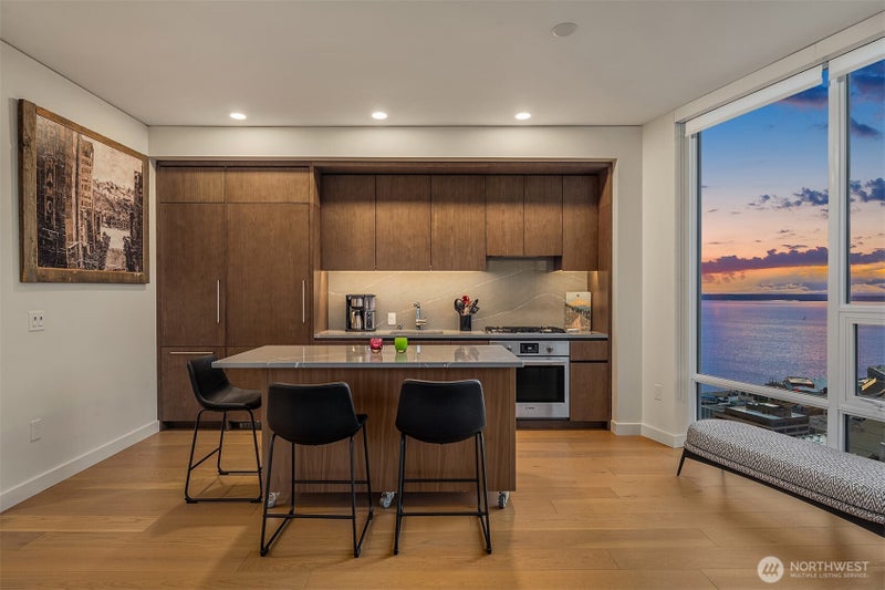 121 Stewart Street 2501