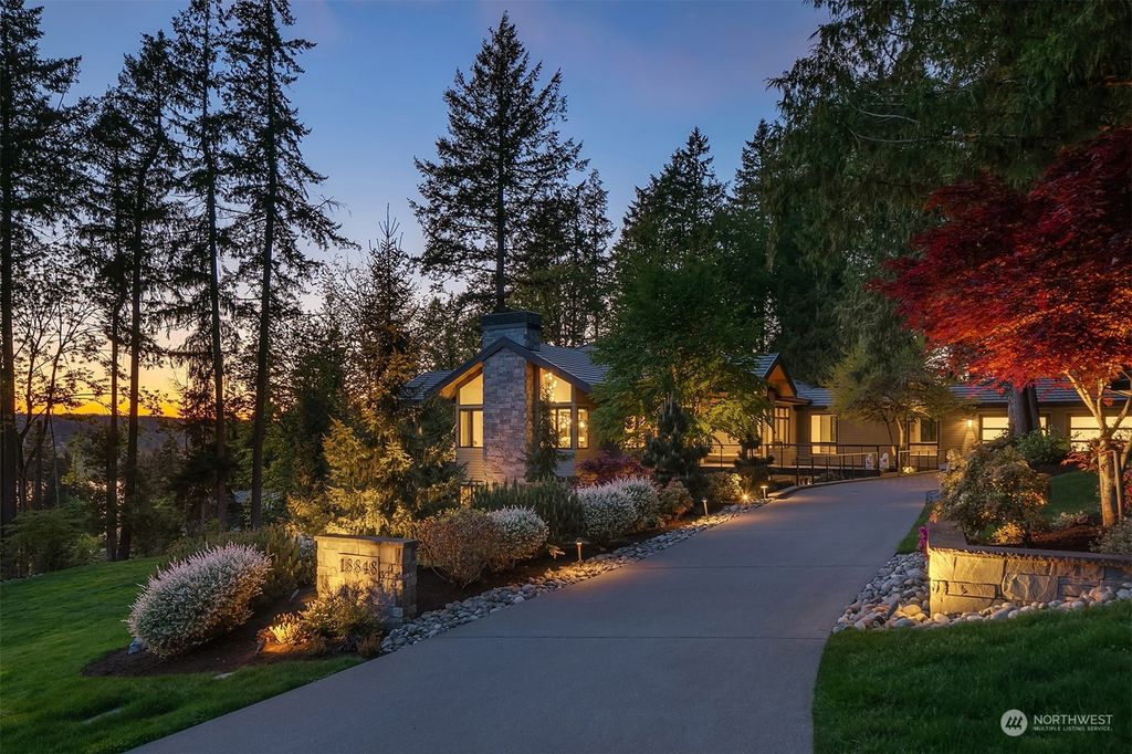 Photo of 18848 NE 49th Place, Sammamish, WA 98074 (MLS # 2244914)