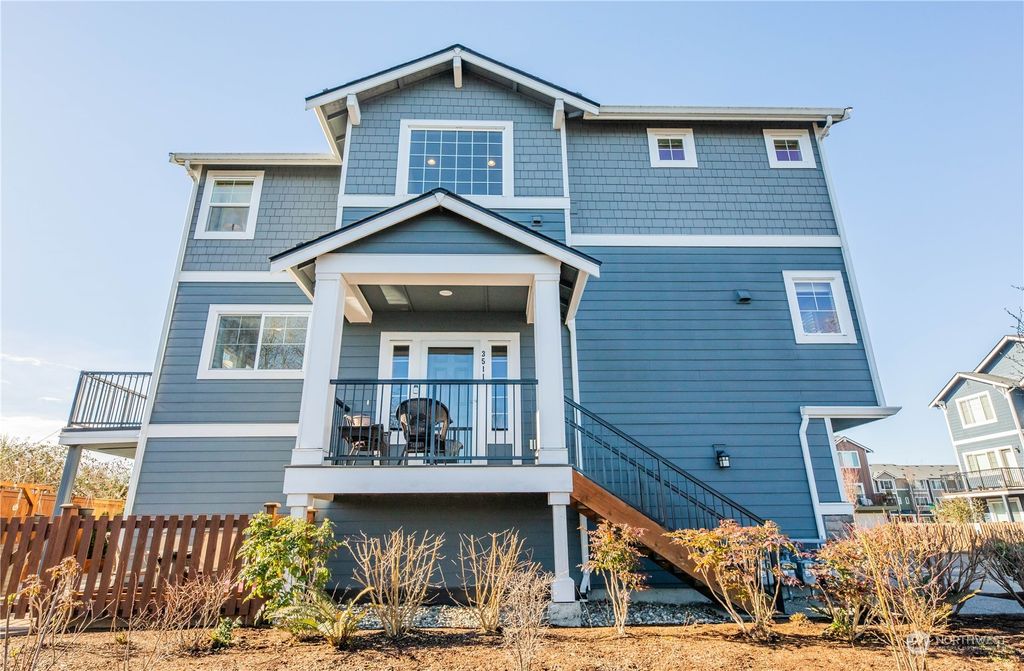 Photo of 3511 31st Drive, Everett, WA 98201 (MLS # 2199334)