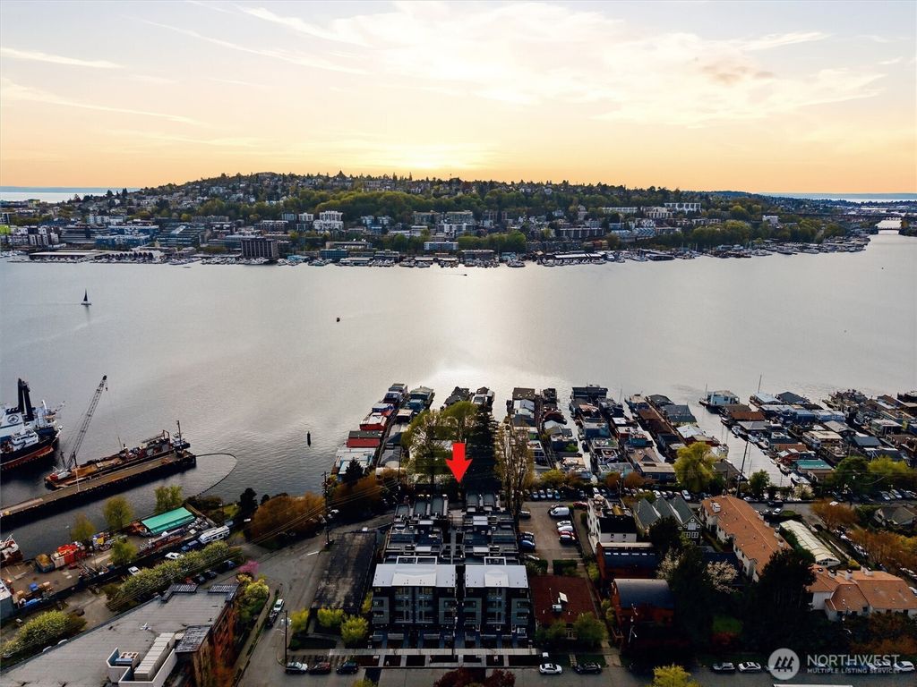 Photo of 2010 Fairview Avenue E #B, Seattle, WA 98102 (MLS # 2498747)