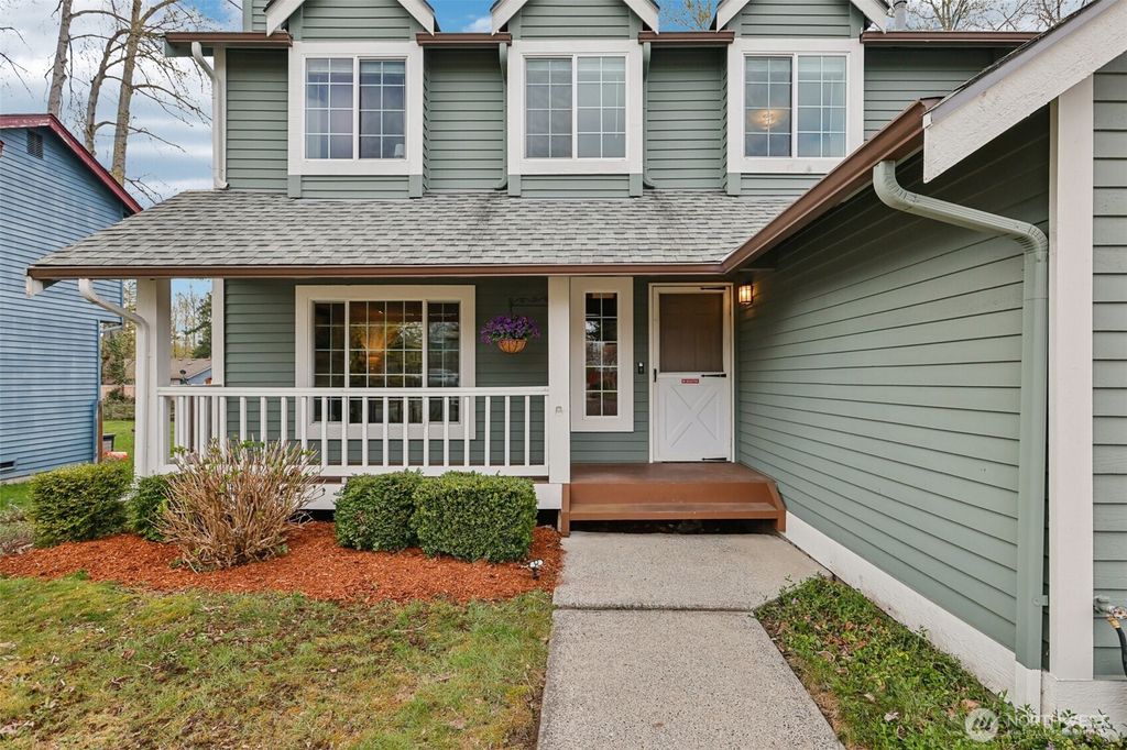 Photo of 11019 SE 222nd Street, Kent, WA 98031 (MLS # 2502621)