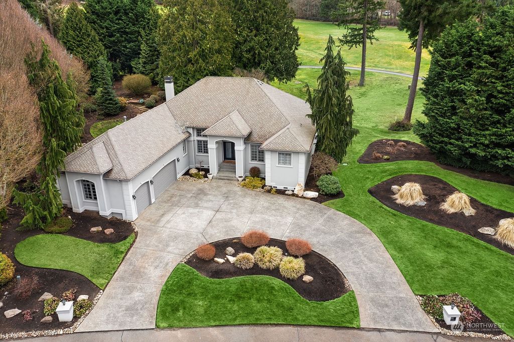 Photo of 12516 208th Place SE, Snohomish, WA 98296 (MLS # 2197800)