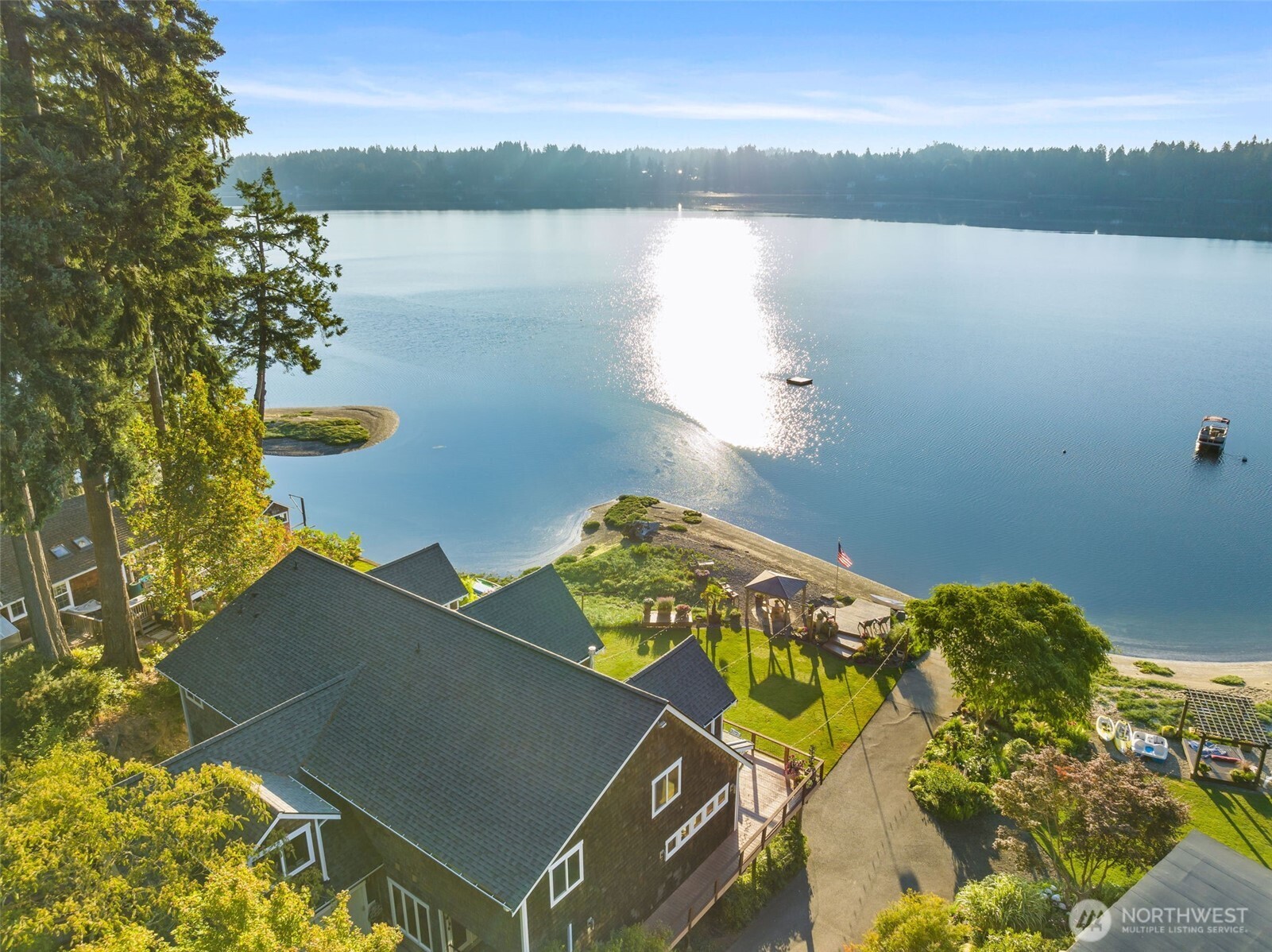 3534 Gravelly Beach Loop NW