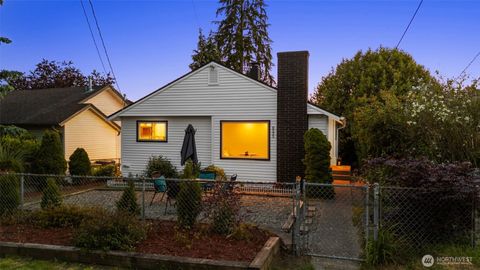 Photo of 8535 16th Avenue NW, Seattle, WA 98117 (MLS # 2426087)