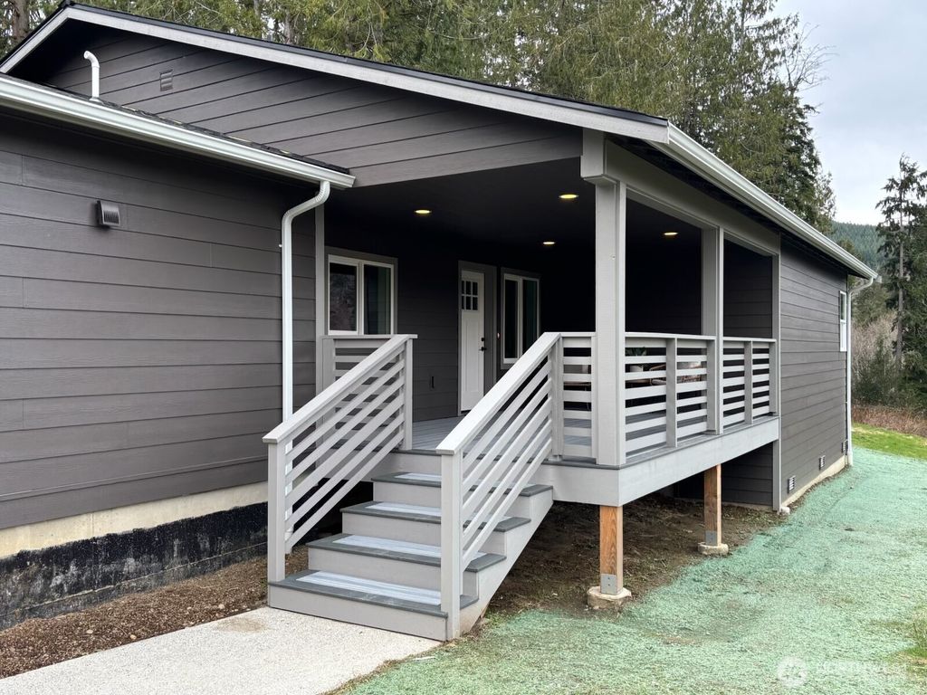 Photo of 7421 284th Street NE, Arlington, WA 98223 (MLS # 2471032)