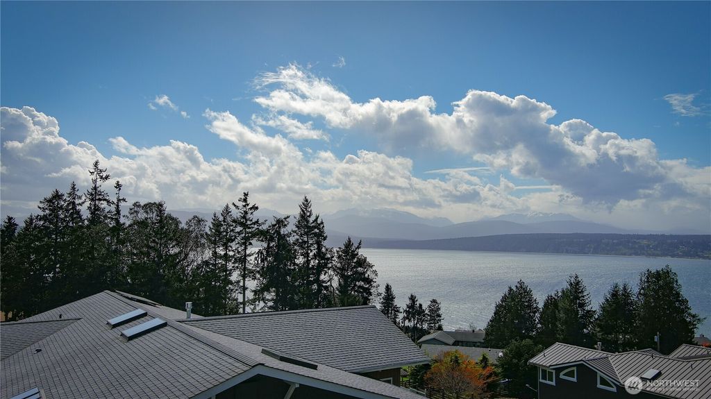 Photo of 85 Quinault Loop, Port Townsend, WA 98368 (MLS # 2500448)