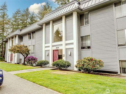 Photo of 8609 Zircon Drive SW #E2, Lakewood, WA 98498 (MLS # 2524364)