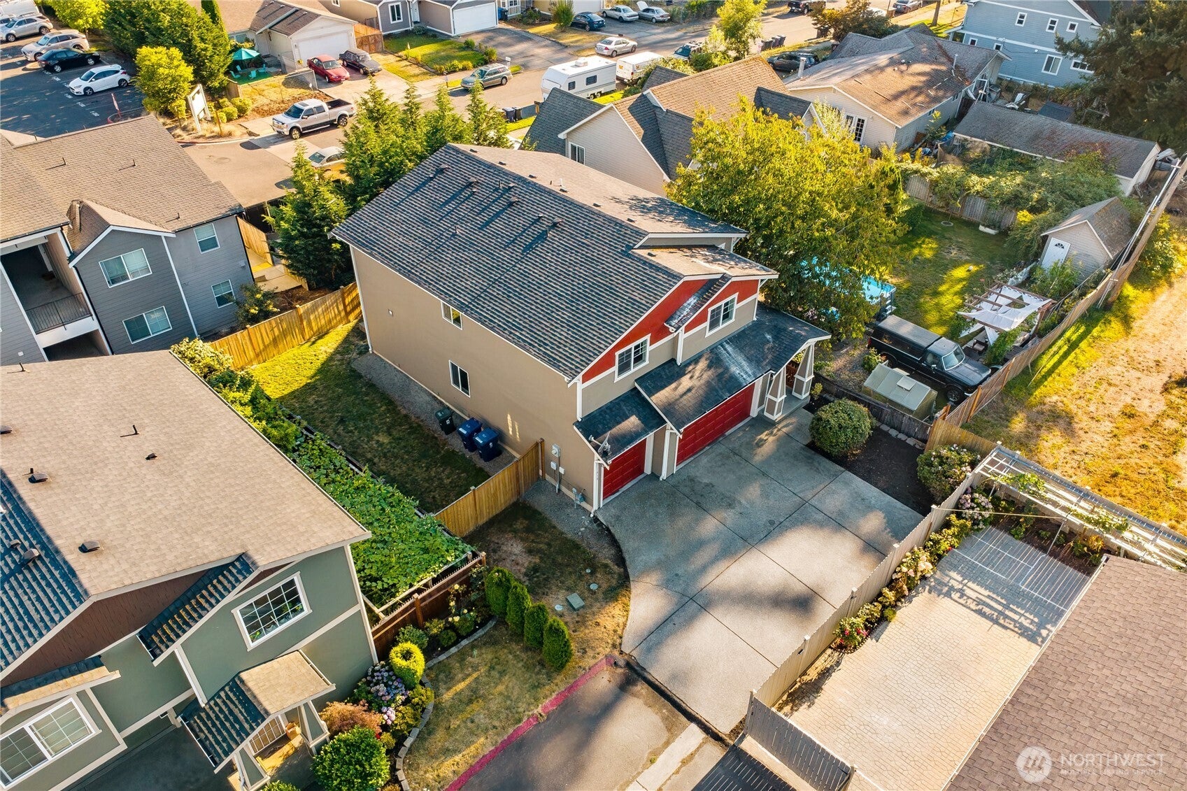 1418 E 68th Street Ct