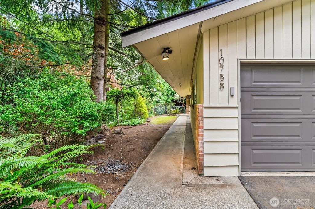 Photo of 10758 Ashworth Avenue N, Seattle, WA 98133 (MLS # 2514946)