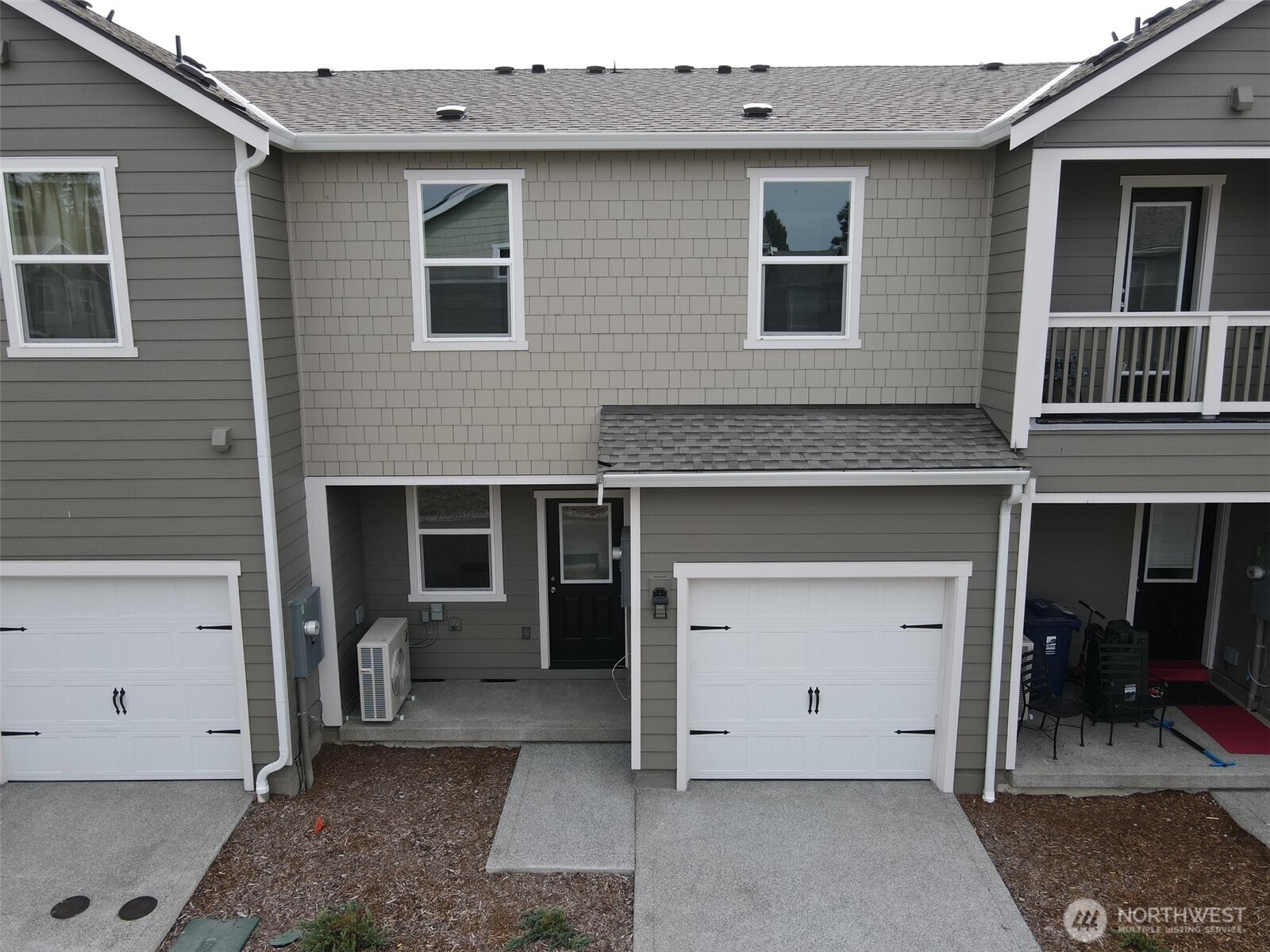 1219 E 53rd Street