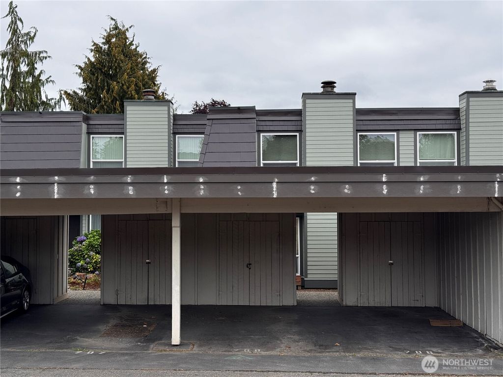 Photo of 12600 4th Avenue W #7H, Everett, WA 98204 (MLS # 2459642)