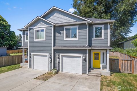 Photo of 709 3rd Avenue S, Kent, WA 98032 (MLS # 2457557)