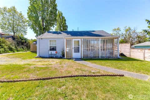 1902 S 17th Street Tacoma WA 98405
