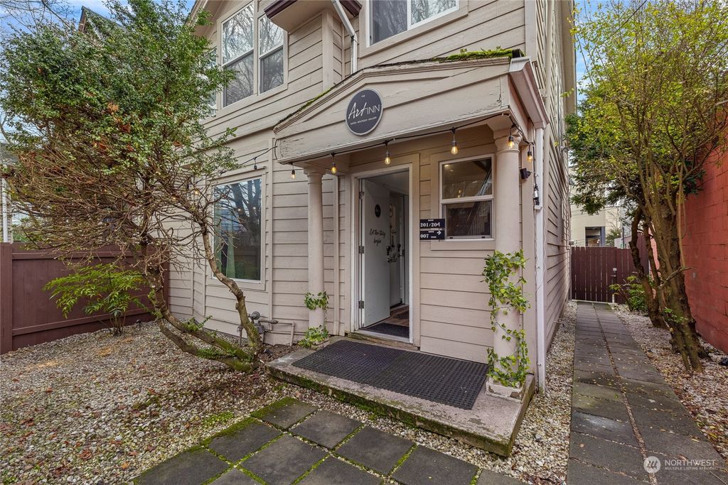 Photo of 1221 E Jefferson Street, Seattle, WA 98122 (MLS # 2323991)