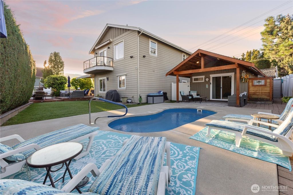 Photo of 11 Lizzie Lane, Manson, WA 98831 (MLS # 2505383)