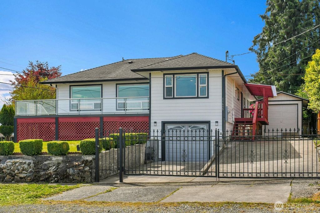 Photo of 11605 87th Avenue S, Seattle, WA 98178 (MLS # 2518107)