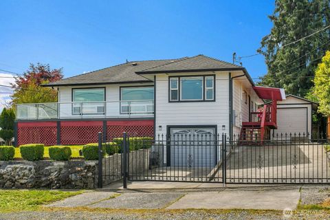 Photo of 11605 87th Avenue S, Seattle, WA 98178 (MLS # 2518107)