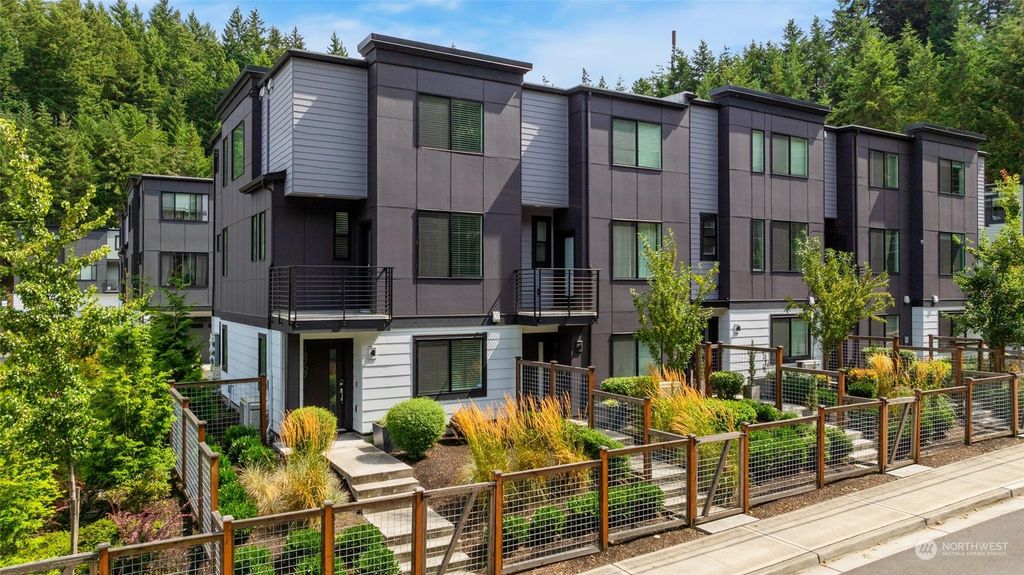 Photo of 18707 76th Avenue W, Lynnwood, WA 98037 (MLS # 2279439)