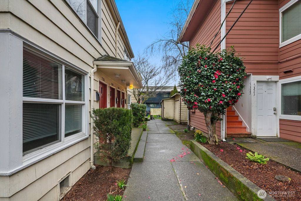 Photo of 7311 Woodlawn Avenue NE, Seattle, WA 98115 (MLS # 2483267)