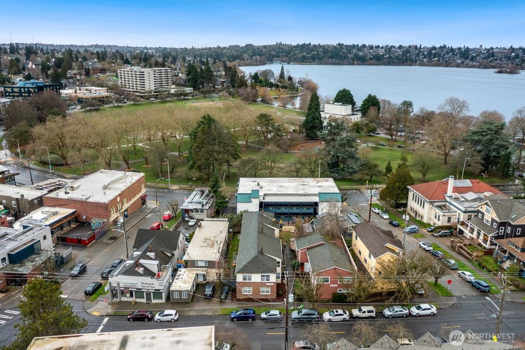 Photo of 7311 Woodlawn Avenue NE, Seattle, WA 98115 (MLS # 2483267)