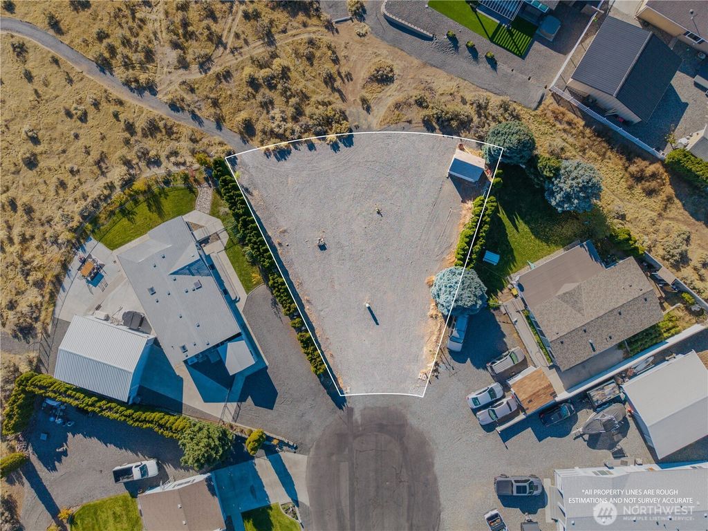 Photo of 344 Rainbow Place SW, Mattawa, WA 99349 (MLS # 2452134)