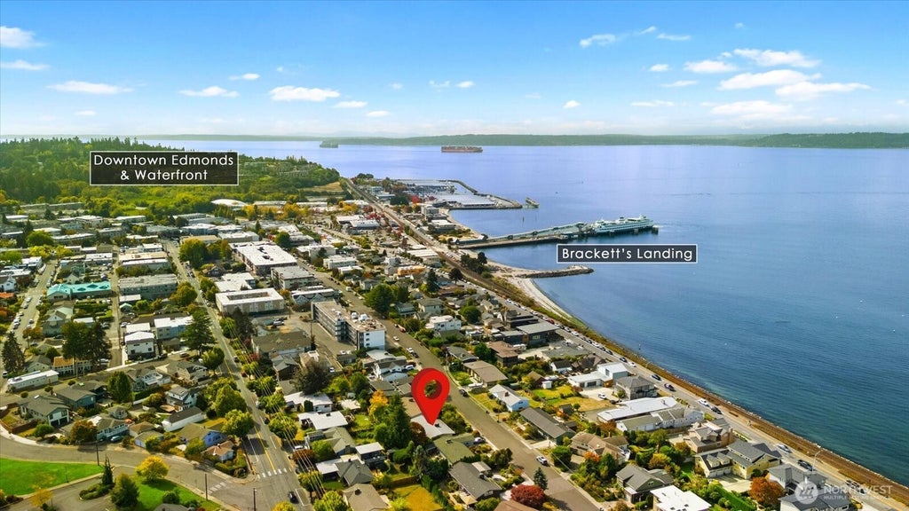 Photo of 418 2nd Avenue N, Edmonds, WA 98020 (MLS # 2586247)