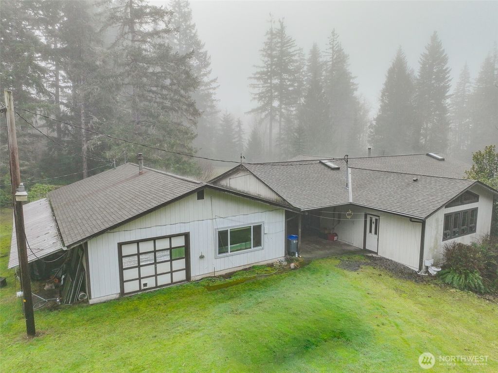 Photo of 121 E Garys Melody Lane, Shelton, WA 98584 (MLS # 2468652)