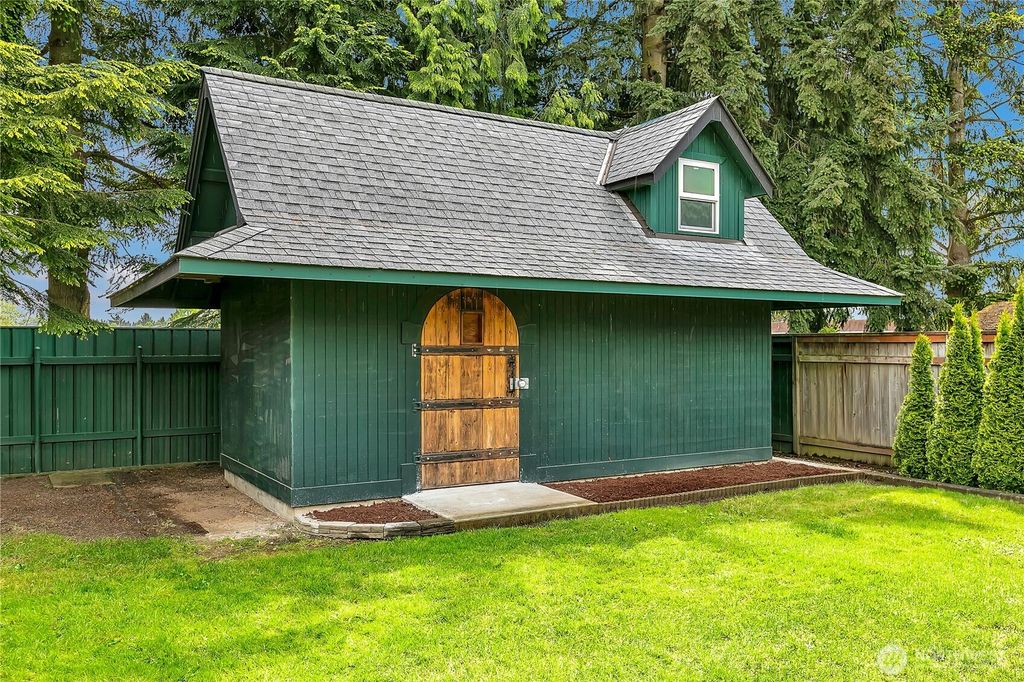 listing image 9360713942887849678