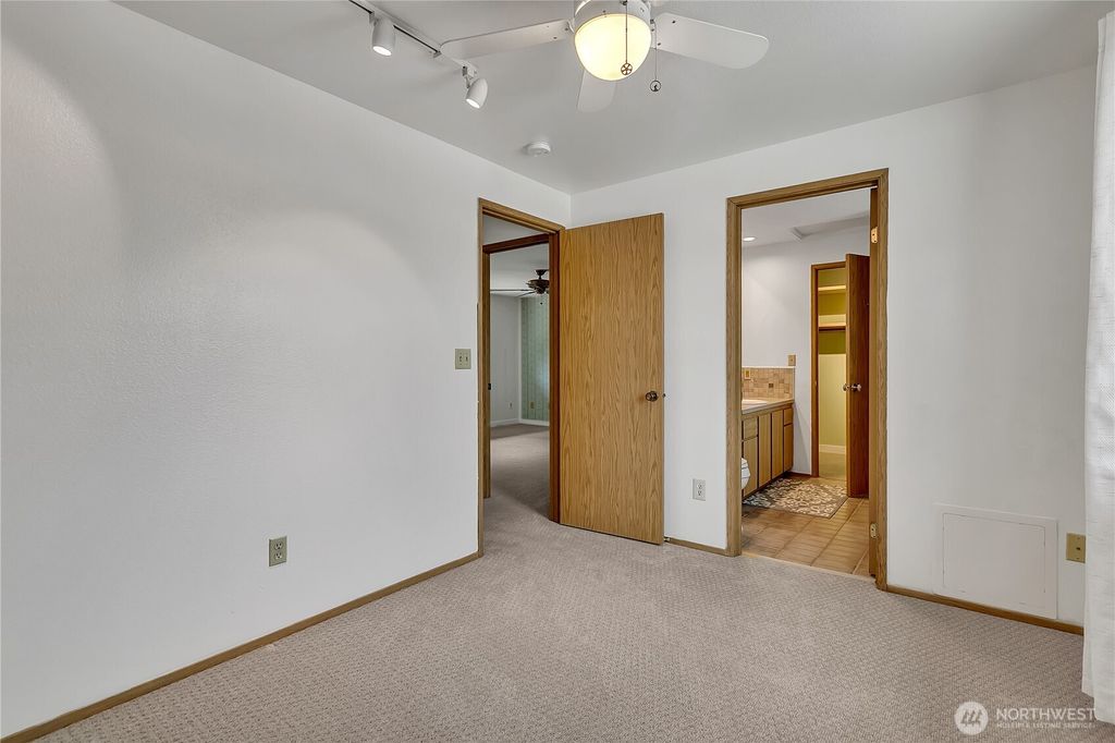 listing image 9365226953297924994