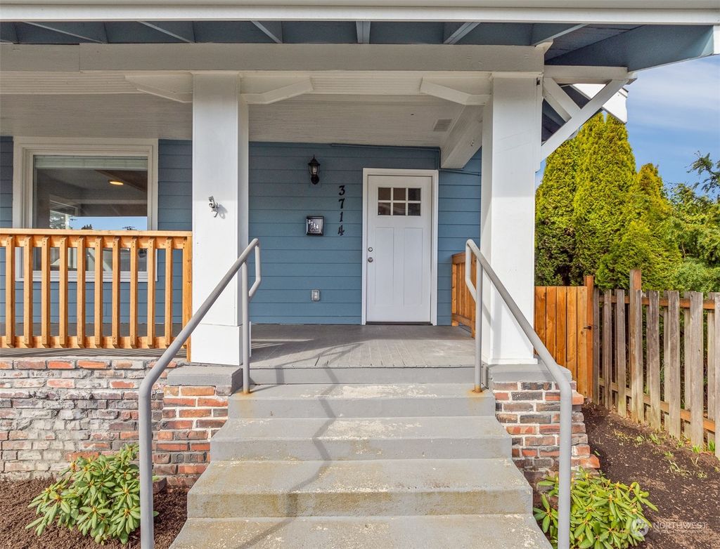 Photo of 3714 Colby Avenue #A, Everett, WA 98201 (MLS # 2053835)