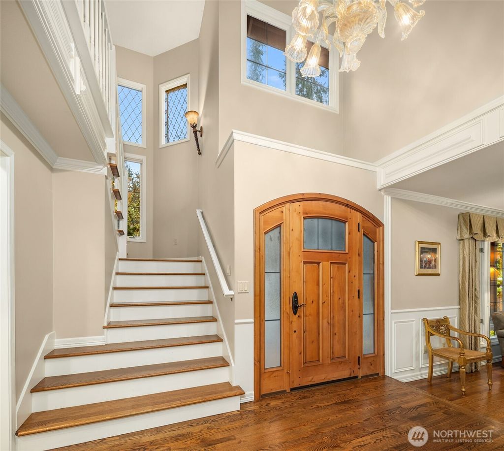 Photo of 3240 126th Avenue NE, Bellevue, WA 98005 (MLS # 2488773)