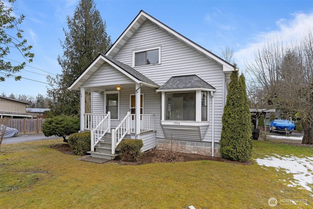 Photo of 1704 127th Avenue NE, Lake Stevens, WA 98258 (MLS # 2333901)