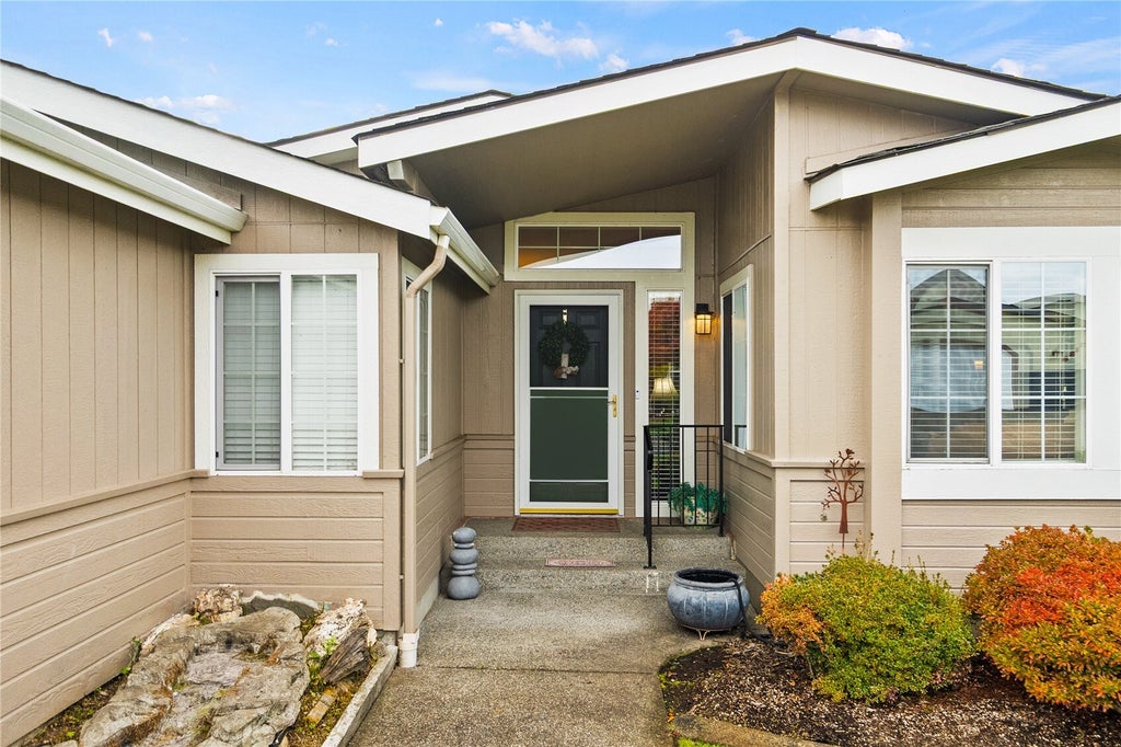 Photo of 1903 SE Poppy Lane SE #106, Olympia, WA 98503 (MLS # 2595656)