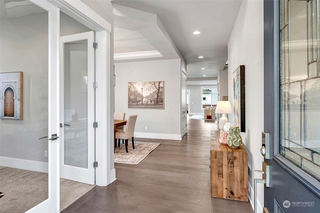 Photo of 8126 115th Place SE, Newcastle, WA 98056 (MLS # 2181710)